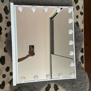 FENCHILIN Vanity Mirror with Lights